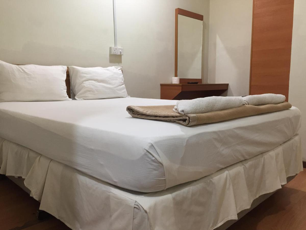 Hotel Sri Malim Танджунґ-Малім Екстер'єр фото